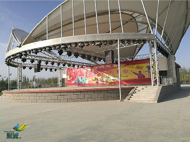 文藝舞臺膜結構文章-文藝舞臺膜結構景觀效應及耐久性