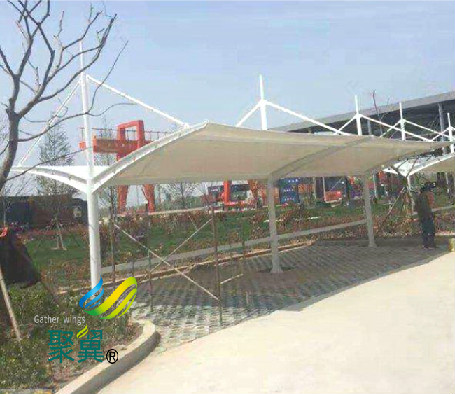 膜結(jié)構(gòu)車棚建筑提供|膜結(jié)構(gòu)車棚使用壽命