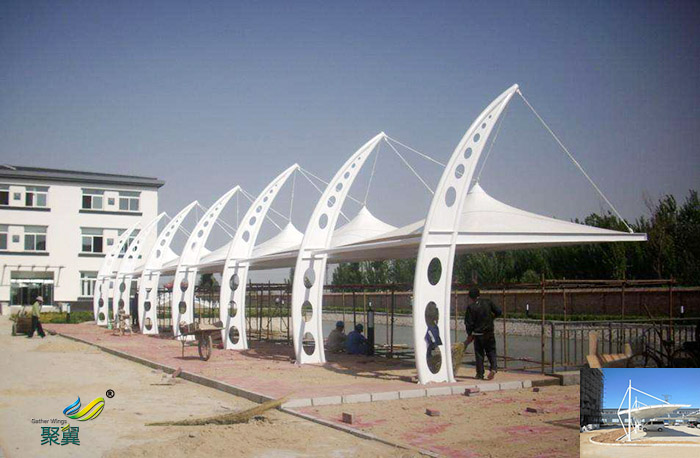 福建光伏鋼膜結構大巴停車棚圖片基礎設計